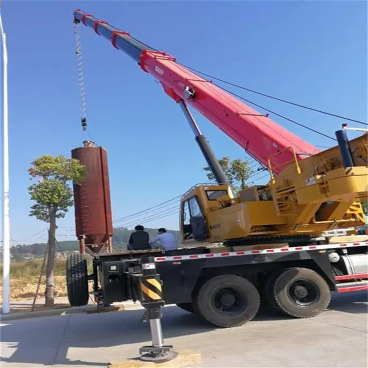 成华专业吊车租赁多少钱