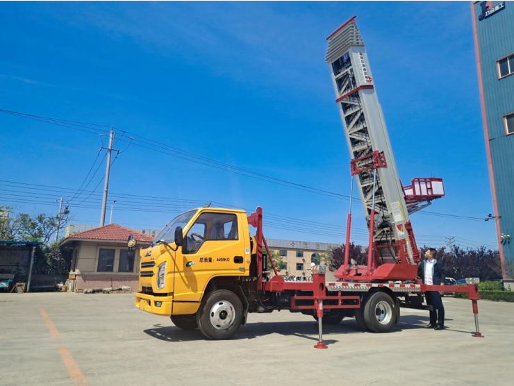 成华云梯车出租费用解析：如何选择更具性价比的服务